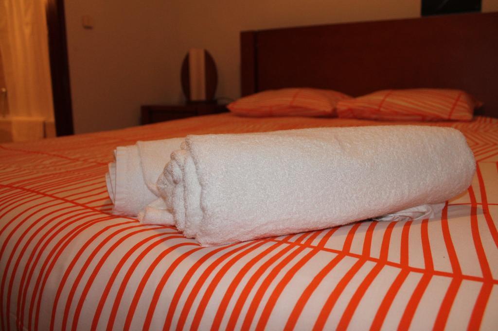 Manawa Camp Bed & Breakfast Costa da Caparica Exterior photo